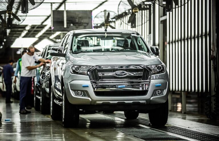 ahora-ford-cierra-sus-fabricas-en-brasil-e-importara-autos-desde-argentina-y-uru-202507Mo-152804-3b53.jpg