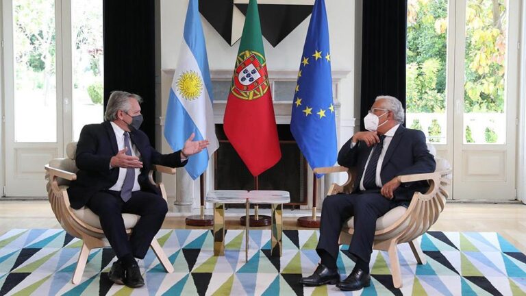 alberto-en-europa-portugal-demostro-su-apoyo-a-la-argentina-en-la-negociacion-co-202507Th-171151-5667.jpg