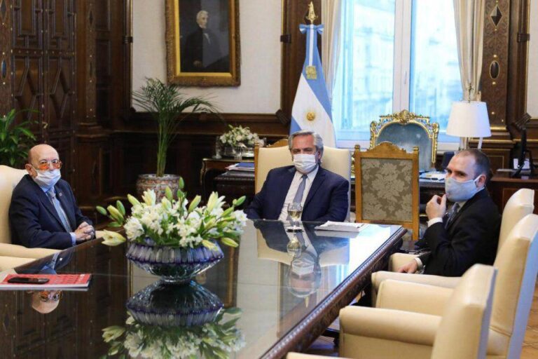 alberto-fernandez-se-reunio-con-alfredo-coto-en-la-casa-rosada-202507We-000320-e557.jpeg