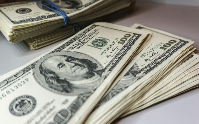 algunos-bancos-extranjeros-le-piden-al-gobierno-devolver-de-anticipadamente-de-u-202507Th-184743-c660.jpg