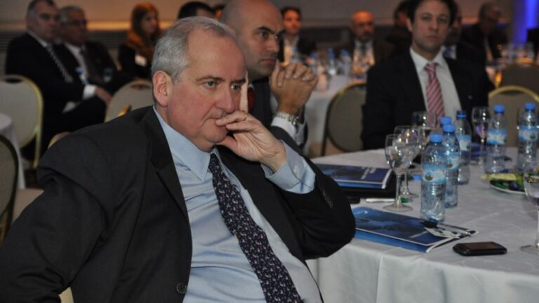 arcor-estaria-en-default-tecnico-y-presentaria-un-pedido-de-reestructuracion-de-202507Fr-141028-6dd7.jpg