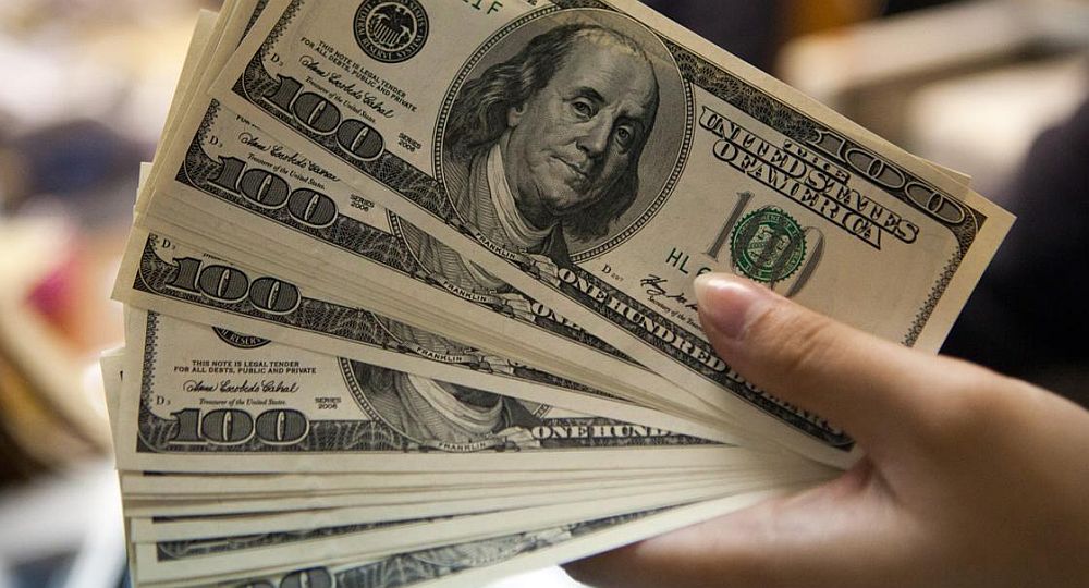bcra-abre-el-juego-habilita-que-comercios-puedan-vender-dolares-202507Th-191548-6295.jpg