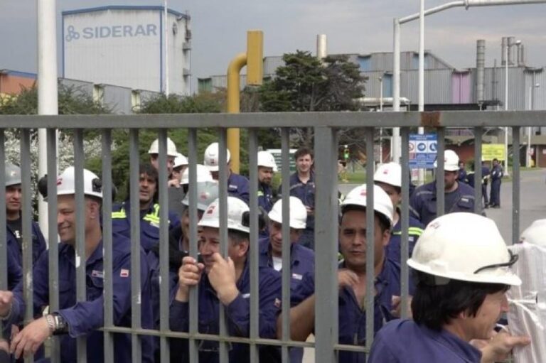 cara-de-rocca-techint-ahora-suspende-y-recorta-sueldos-a-10000-trabajadores-de-s-202507Fr-133955-3863.jpg
