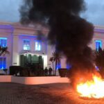 chubut-15-despidos-en-la-constructora-fundar-y-protestas-en-las-oficinas-de-ypf-202507Fr-143903-07cb.jpg
