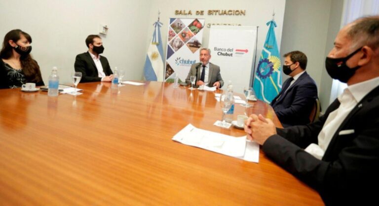 chubut-lanzan-lineas-de-financiamiento-para-pymes-202507Fr-085415-9355.jpeg