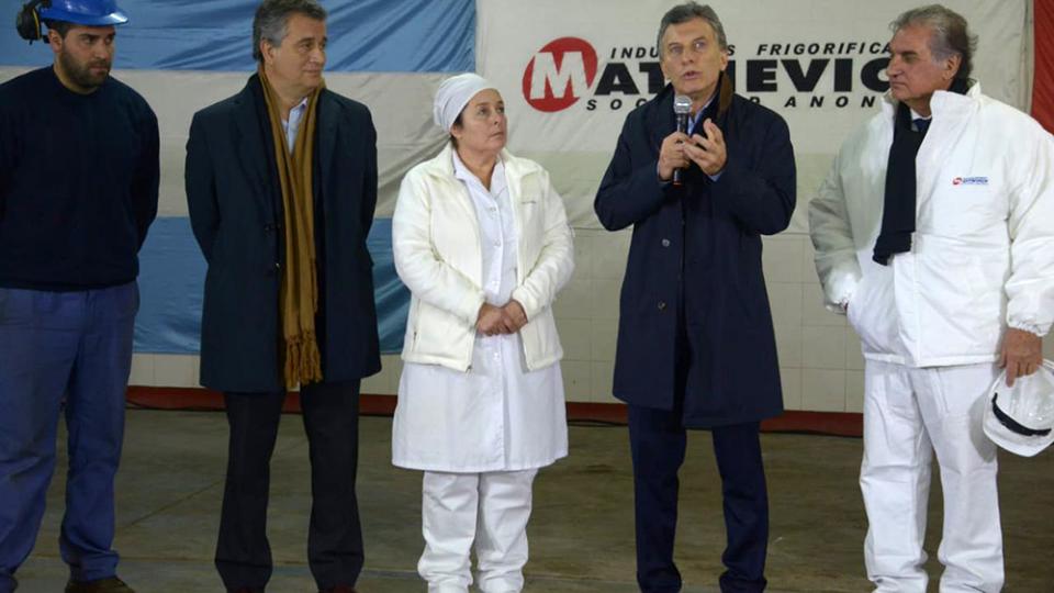 cierra-un-frigorifico-que-habia-reabierto-con-la-presencia-de-macri-202507Th-185535-5e54.jpg