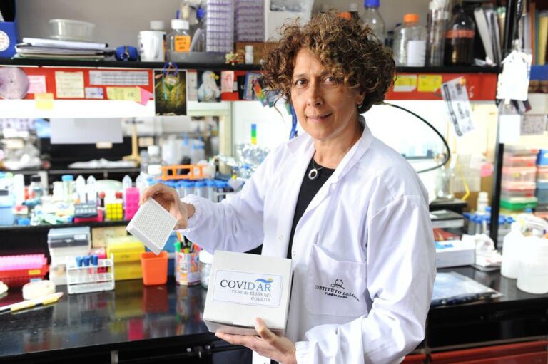 covid-19-cientificos-argentinos-desarrollan-el-primer-kit-serologico-nacional-en-202507Mo-200307-93f1.jpg