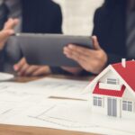 crisis-inmobiliaria-en-la-provincia-de-buenos-aires-hay-mas-de-500-cierres-y-una-202507Fr-123947-6cec.jpg