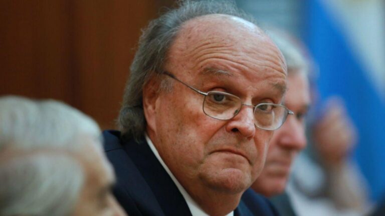 de-mendiguren-se-quejo-que-el-gobierno-todos-los-dias-habla-del-pasado-202507Fr-212529-c22a.jpg