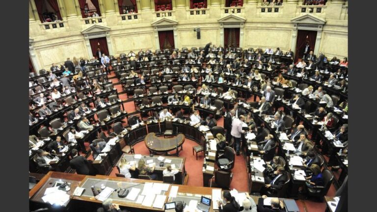 diputados-aprobo-el-presupuesto-que-era-rechazado-por-las-pymes-202507Sa-174703-690b.jpg