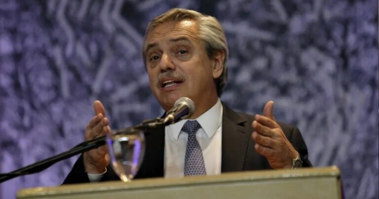 doble-indemnizacion-los-trabajadores-estatales-despedidos-no-la-cobraran-202507Mo-214738-d060.jpg