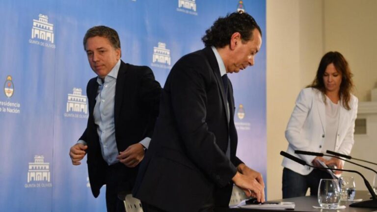 dujovne-vuelve-a-aumentar-los-impuestos-a-las-empresas-202507Fr-140626-a5d9.jpg
