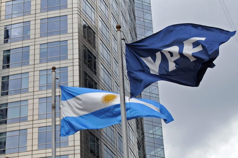 durante-2019-ypf-registro-una-perdida-operativa-de-mas-de-33000-millones-y-lo-at-202507Th-183007-ba07.jpg