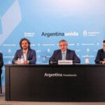 durante-abril-el-gobierno-desembolso-mas-de-160000-millones-para-asistencia-dire-202507Mo-200142-fb5e.jpeg