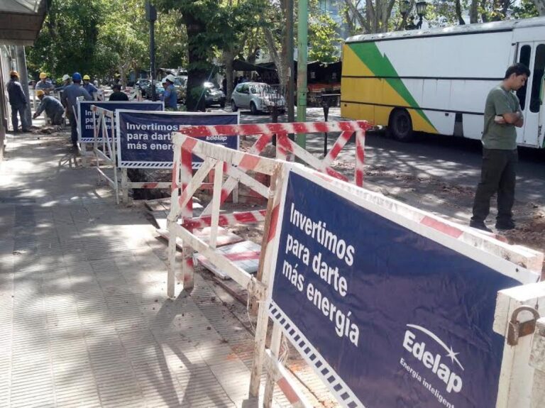 edelap-debera-pagar-203-millones-por-el-apagon-que-ocurrio-en-la-plata-hace-unos-202507Fr-122448-a74b.jpg