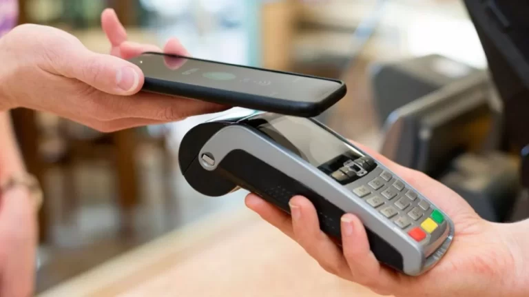 el-2022-ya-marca-un-nuevo-record-de-uso-de-dinero-electronico-en-el-pais-202507Th-160454-8b0f.webp