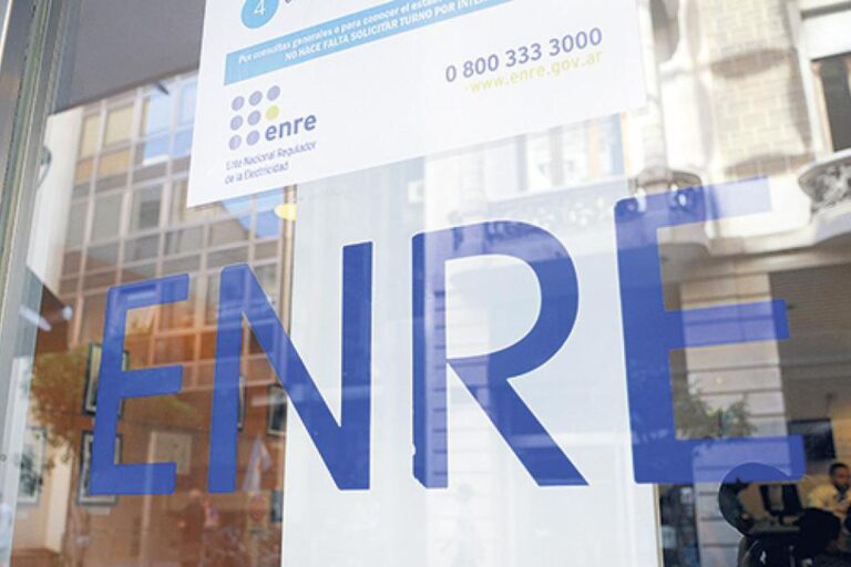 el-enre-ordeno-a-edenor-sa-y-a-edesur-sa-a-facturar-el-consumo-real-a-pymes-e-in-202507Fr-133605-4a9d.jpg