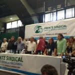 el-frente-sindical-y-la-cgt-se-une-por-un-dia-y-van-al-paro-general-del-25-de-se-202507Fr-192337-b5fa.jpg