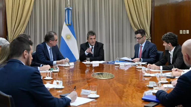 el-gobierno-incluye-en-el-presupuesto-una-medida-para-empresas-aumenta-las-multa-202507Th-153400-719f.webp