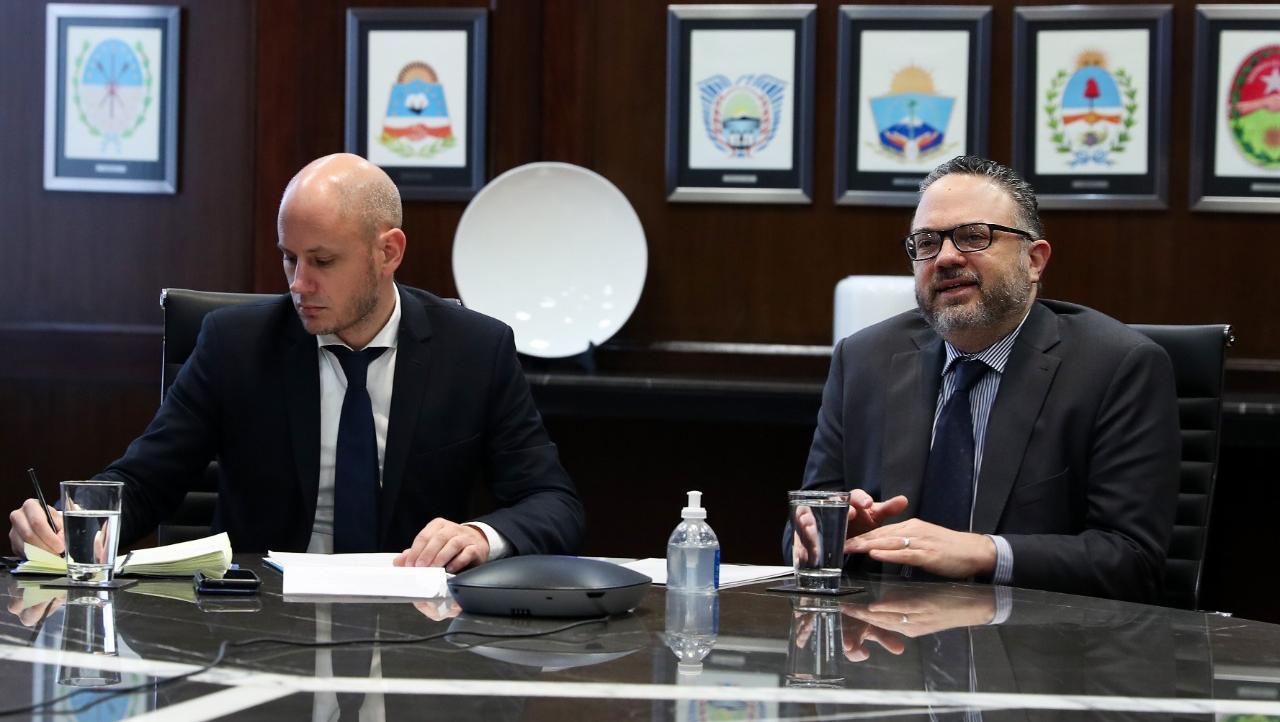 el-gobierno-lanza-fuerte-baja-de-retenciones-a-mipymes-exportadoras-202507Fr-123609-150b.jpg