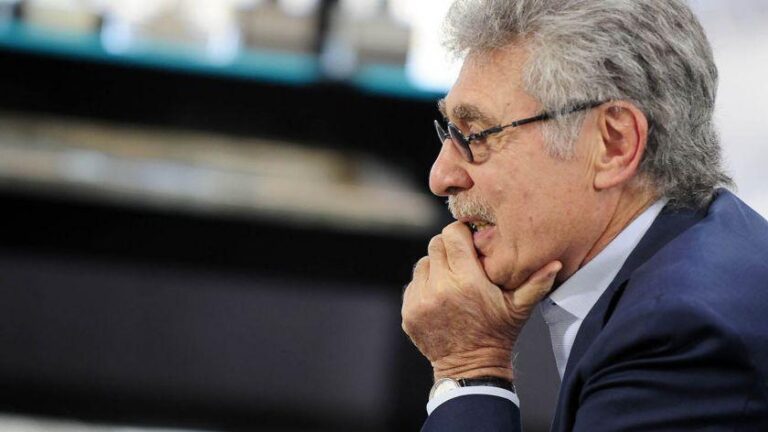 el-gobierno-le-habria-pagado-a-sigman-us-54-millones-por-astrazeneca-y-la-vacuna-202507Sa-110602-c72c.jpg