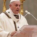 el-papa-critica-al-que-evade-impuestos-es-tambien-su-culpa-la-falta-de-respirado-202507Mo-154654-dafb.jpg