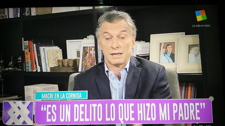 el-presidente-habria-afirmado-que-su-padre-franco-macri-era-corrupto-202507Fr-203531-0c94.jpg