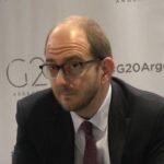 el-riesgo-pais-no-baja-porque-muchos-inversores-son-escepticos-con-el-futuro-pol-202507Fr-204839-c13b.jpg