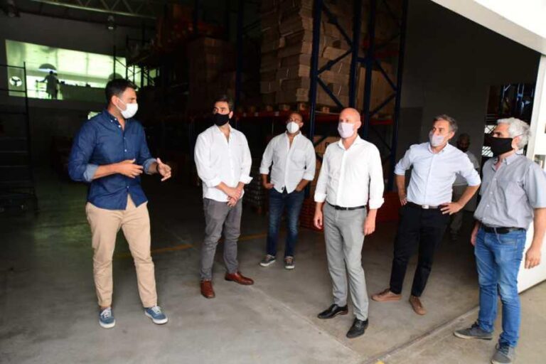 el-secretario-de-la-pequena-y-mediana-empresa-visito-lujan-202507Fr-084012-0dfa.jpg