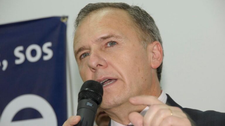 emerge-otro-escandalo-que-empieza-a-rodear-a-macri-funcionarios-afines-de-came-y-202507Tu-215745-7a3a.jpg