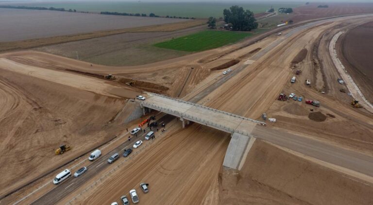 en-cordoba-una-constructora-culpa-al-fmi-por-la-crisis-que-atraviesa-y-no-poder-202507Fr-135006-63e7.jpg