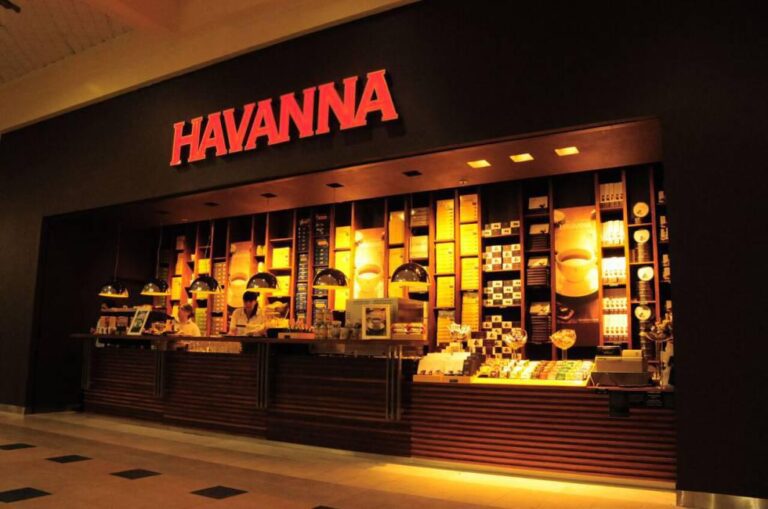en-medio-de-la-crisis-havanna-suspendio-300-trabajadores-202507Fr-131309-b5d4.jpeg