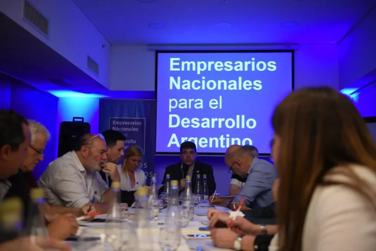 enac-invita-a-empresarios-y-funcionarios-al-debate-sobre-como-crear-un-millon-de-202507Th-153022-537d.webp