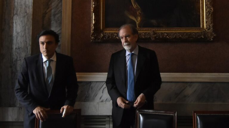 escandalo-en-el-banco-nacion-llevo-a-la-entidad-a-suspender-prestamos-202507Mo-221653-c27c.jpg