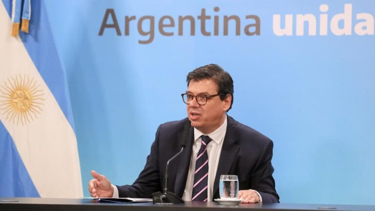 extienden-hasta-fin-de-mayo-el-cobro-de-la-prestacion-por-desempleo-202507Th-172705-de9f.jpg