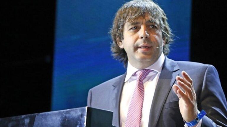 fabian-de-sousa-apunto-contra-el-macrismo-por-el-espionaje-ilegal-revelo-persecu-202507We-002948-59c9.jpg