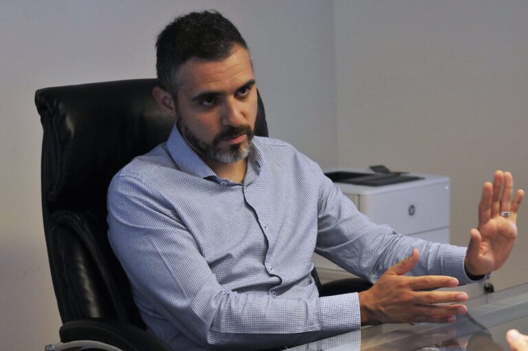 girard-las-pymes-pagaron-los-platos-rotos-de-cobrarles-menos-a-los-sectores-mas-202507Fr-132054-2f63.jpg