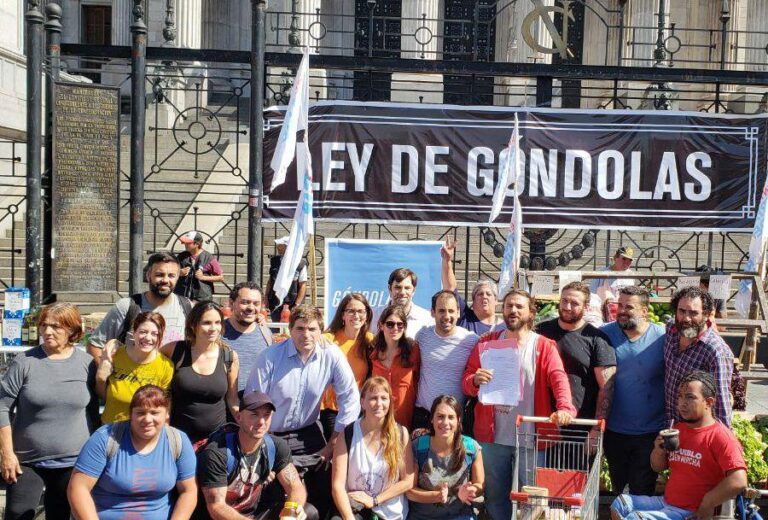grabois-presento-la-ley-de-gondolas-en-el-congreso-sin-la-presencia-victor-fera-202507Tu-093215-fdba.jpg