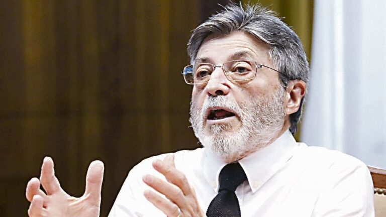 grave-perician-apuntan-a-abad-por-maniobras-para-hacer-quebrar-a-oil-202507Fr-211205-62d1.jpg