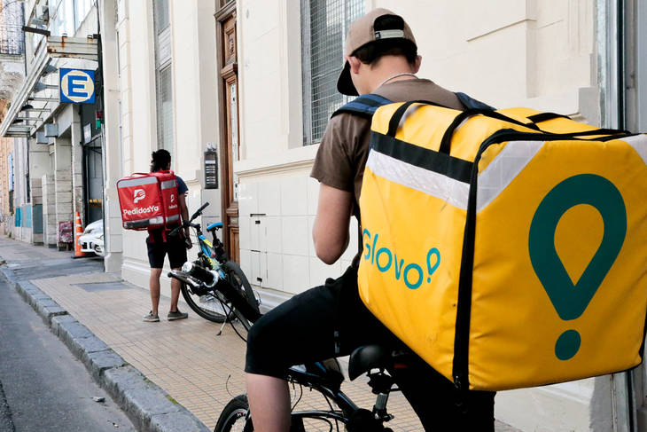 la-justicia-le-puso-un-freno-al-descontrol-de-las-aplicaciones-de-delivery-202507Fr-204640-8805.jpg