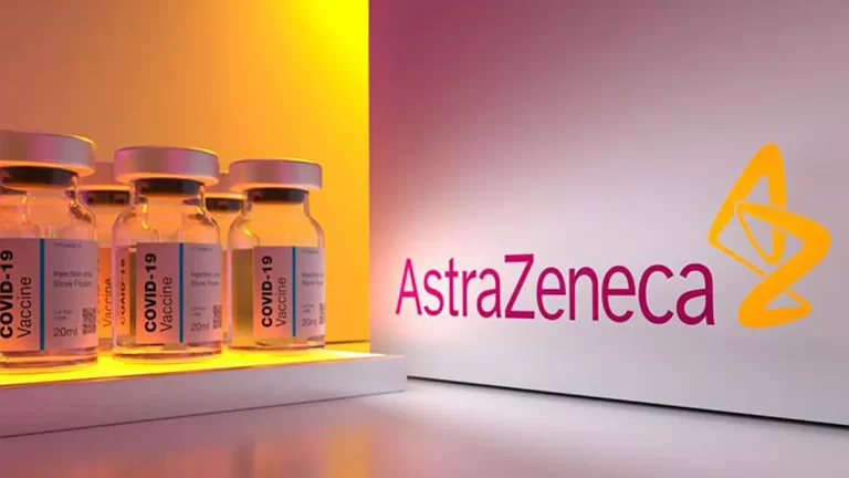 la-oms-lo-aprobo-y-argentina-comenzara-a-elaborar-la-vacuna-astrazeneca-202507We-095508-9785.webp