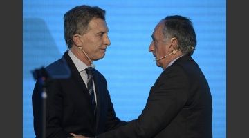 la-uia-critico-la-especulacion-financiera-ante-macri-quien-ratifico-el-programa-202507Th-160627-02d4.jpg