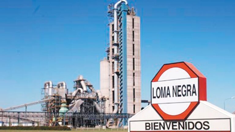 loma-negra-barker-despidio-trabajadores-y-disparo-un-paro-de-la-planta-202507Fr-140738-6e3e.jpg