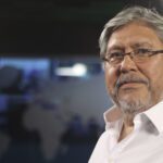 los-argentinos-nos-gritamos-en-las-tribunas-pero-nos-entendemos-en-un-cafe-202507Fr-201501-09b0.jpg