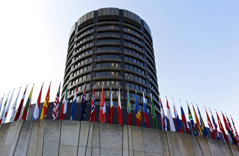 los-bancos-tambien-se-encuentran-amenazados-por-las-plataformas-digitales-202507Th-174901-3c66.jpg