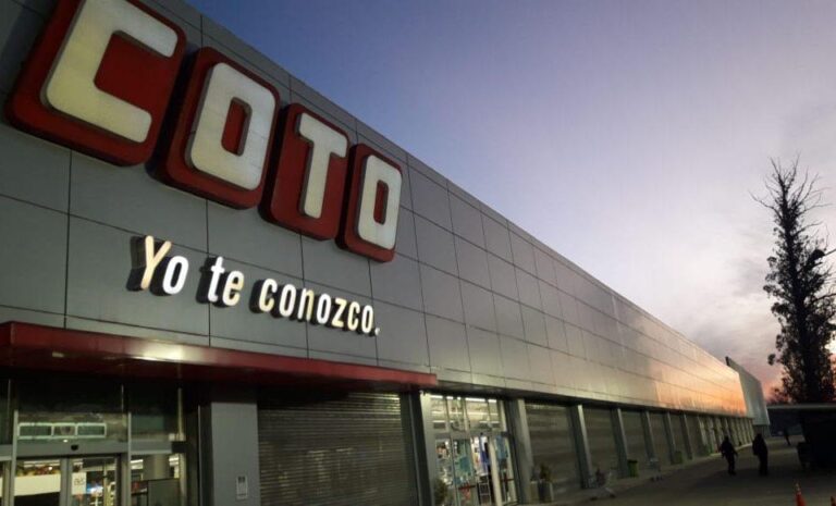 los-trabajadores-de-coto-recurren-al-ministro-de-salud-para-que-intervengan-tras-202507Tu-090710-079b.jpg