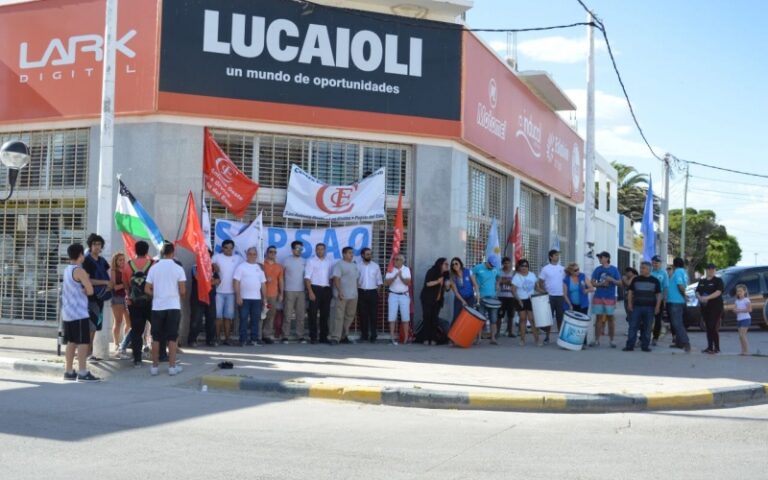 lucaioli-en-crisis-la-empresa-de-bahia-blanca-ya-despidio-600-trabajadores-y-hay-202507Fr-124048-af9a.jpg