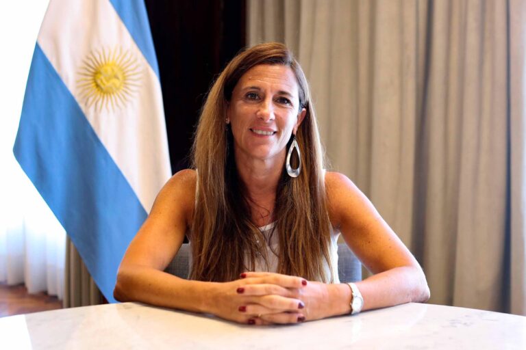 maria-apolito-nos-parece-justo-y-solidario-que-las-empresas-grandes-reciban-meno-202507Mo-195105-fdd7.jpg
