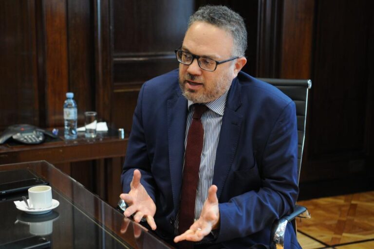 matias-kulfas-sobre-la-cuarentena-el-objetivo-es-que-el-nivel-de-empleo-se-conse-202507Mo-213440-43d5.jpeg
