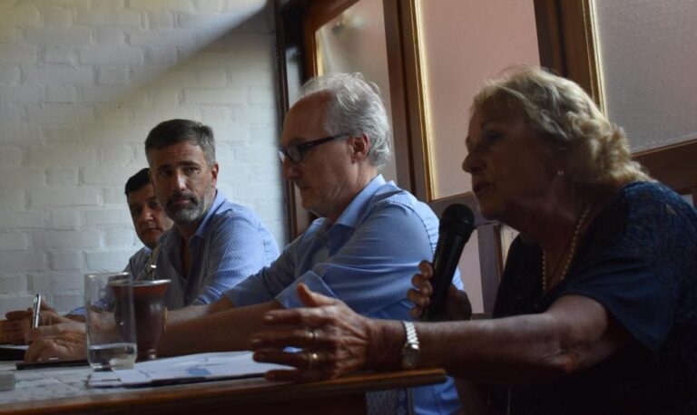 misiones-multisectorial-empresarial-reclamo-soluciones-urgentes-estamos-al-limit-202507Fr-151000-e630.jpg